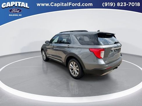 Used 2023 Ford Explorer XLT w/ Equipment Group 202A image 6