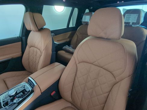 New 2026 BMW X7 xDrive40i w/ Executive Package image 23