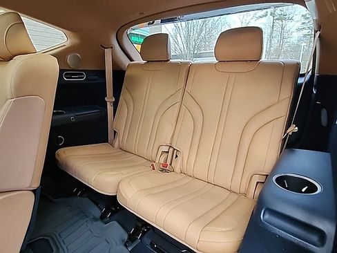 Used 2024 Genesis GV80 3.5T w/ Advanced Package image 28