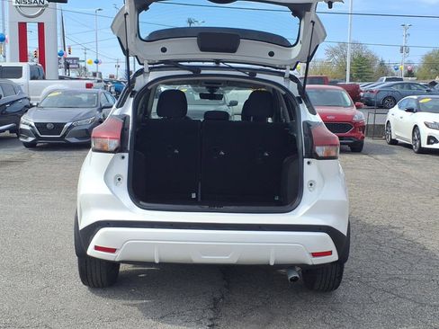 Used 2022 Nissan Kicks SV w/ Interior Electronics Package image 7