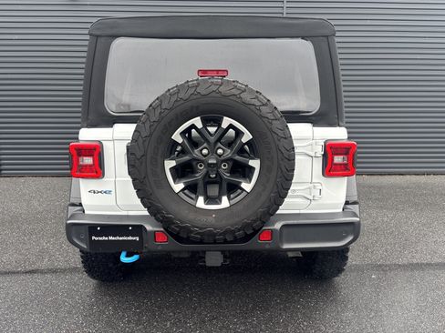Used 2025 Jeep Wrangler Unlimited Rubicon 4xe w/ Safety Group AWD/4WD image 4