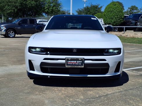 New 2026 Dodge Charger R/T w/ Blacktop Package AWD/4WD image 5
