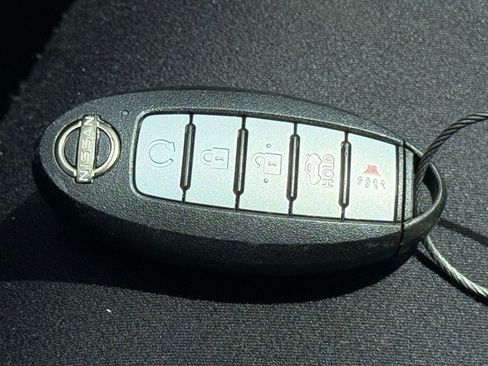 Used 2025 Nissan Altima 2.5 SV FWD image 21