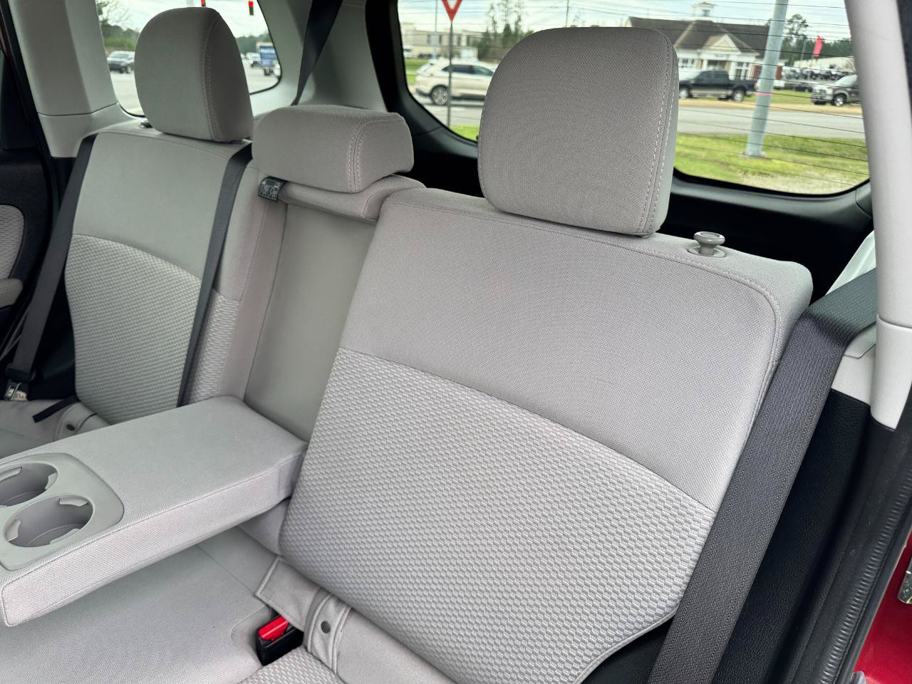 Used 2018 Subaru Forester 2.5i Premium w/ All-Weather Package AWD/4WD image 17