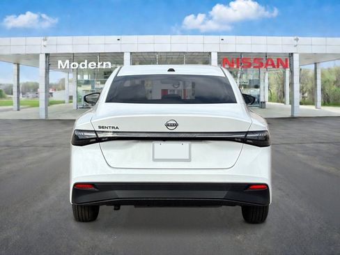 New 2027 Nissan Sentra SV w/ Floor Mat Package FWD image 4
