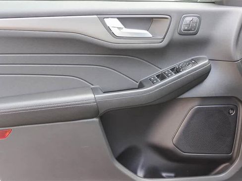 New 2024 Ford Escape Active w/ Tech Pack #2 image 18