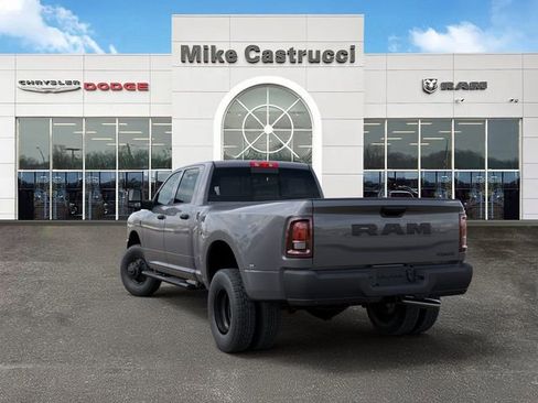 New 2026 RAM 3500 Tradesman AWD/4WD image 4