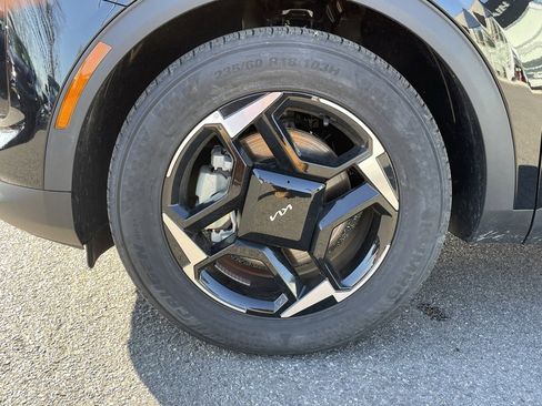 New 2026 Kia Sportage EX w/ EX Panorama Roof Package image 34