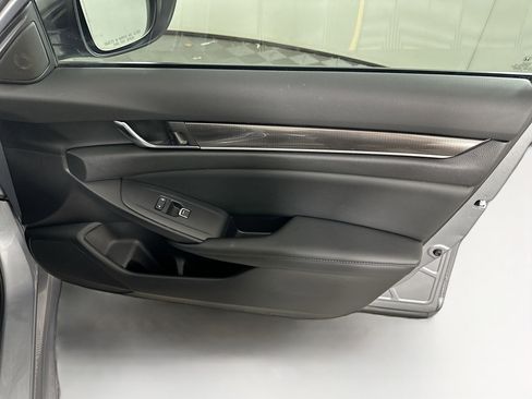 Used 2022 Honda Accord Sport Special Edition image 30