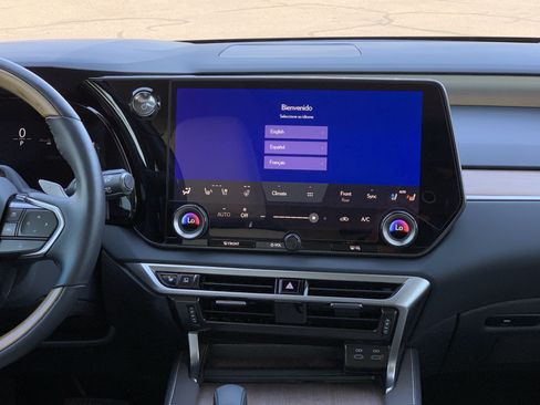 Certified 2026 Lexus RX 450h AWD w/ Convenience Package image 31