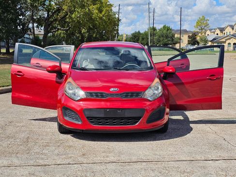 Used 2013 Kia Rio LX image 17