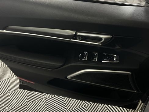 Used 2023 Kia Telluride S image 26