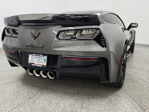 Used 2015 Chevrolet Corvette Z06 w/ 3LZ Preferred Equipment Group RWD image 26