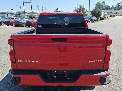 Used 2021 Chevrolet Silverado 1500 Custom AWD/4WD image 24