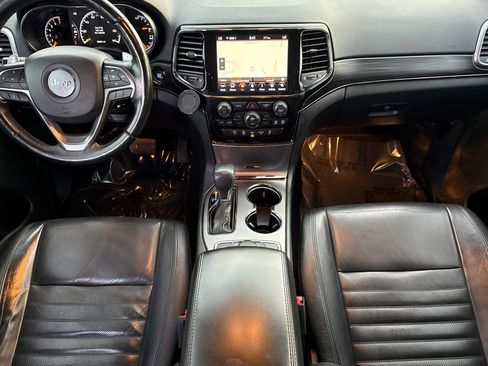 Used 2020 Jeep Grand Cherokee Limited X image 13