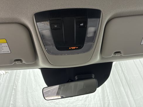 Certified 2023 Kia Niro LX FWD image 18