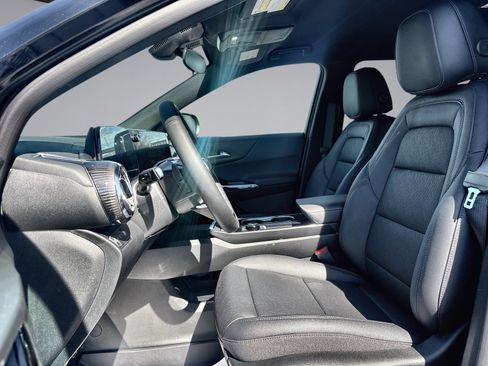 New 2026 Chevrolet Equinox LT w/ Convenience Package II image 20