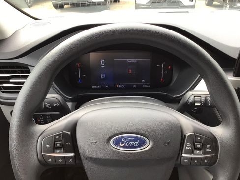 Certified 2025 Ford Escape Active FWD image 15