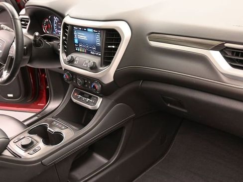 Used 2023 GMC Acadia SLT w/ Elevation Edition image 29