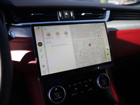 New 2026 Jaguar F-PACE R-Dynamic S image 23