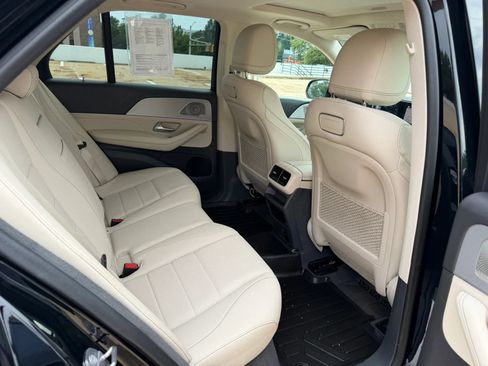 Used 2020 Mercedes-Benz GLE 350 4MATIC image 32