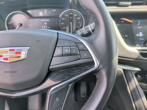 Used 2023 Cadillac XT5 Premium Luxury AWD/4WD image 19