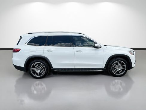 Used 2022 Mercedes-Benz GLS 450 4MATIC image 2