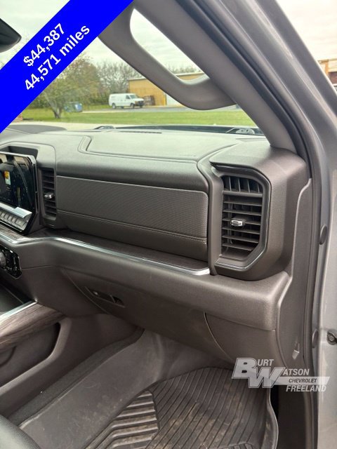 Used 2024 Chevrolet Silverado 1500 LTZ AWD/4WD image 36