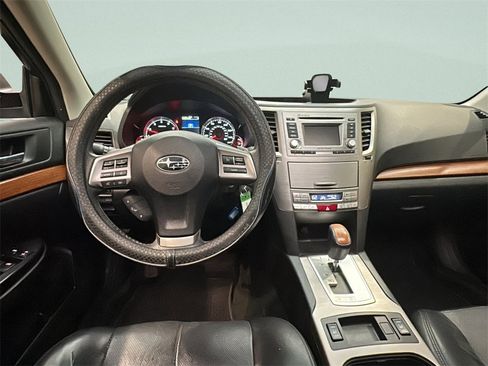 Used 2013 Subaru Outback 2.5i Limited w/ Moonroof Pkg image 17