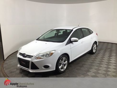 Used 2014 Ford Focus SE image 3