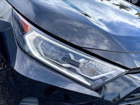 Used 2020 Toyota RAV4 XLE w/ Convenience Package image 34