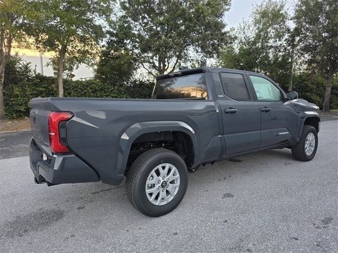 Used 2026 Toyota Tacoma SR5 image 11