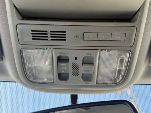 Used 2018 Honda Pilot EX-L image 31