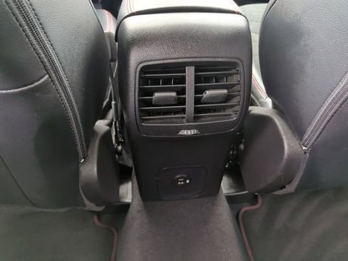 Certified 2022 Ford Escape SEL w/ SEL Stealth AWD Package image 18