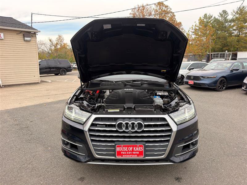 Used 2017 Audi Q7 3.0T Prestige AWD/4WD image 10
