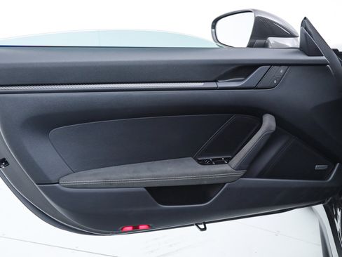 Used 2022 Porsche 911 GT3 image 23