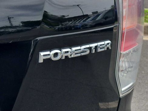 Used 2018 Subaru Forester 2.5i Limited AWD/4WD image 13
