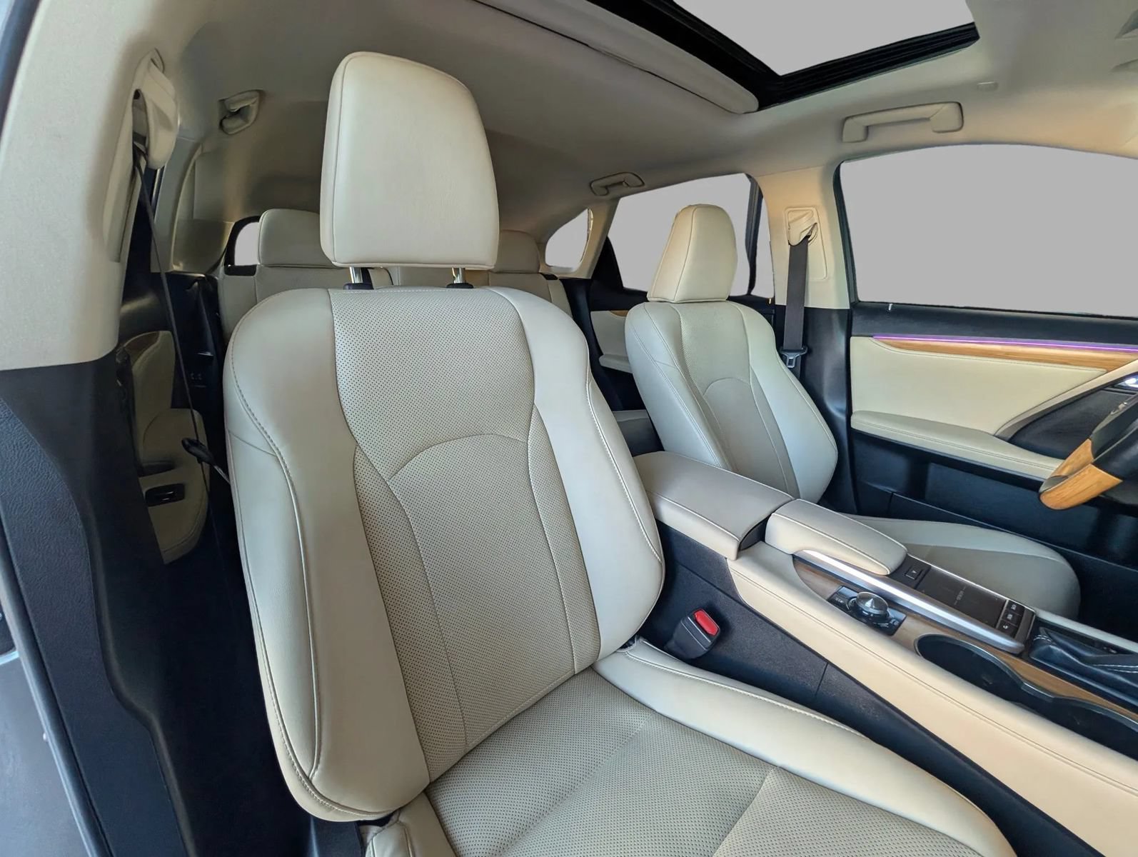 Used 2021 Lexus RX 350L FWD w/ Premium Package image 23