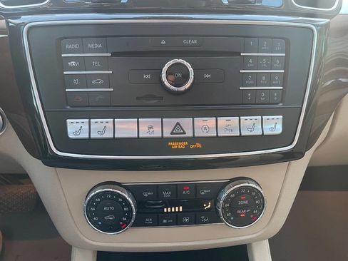 Used 2017 Mercedes-Benz GLS 550 4MATIC image 23