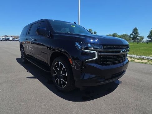 Used 2021 Chevrolet Suburban RST w/ Rear Media and Nav Package AWD/4WD image 1