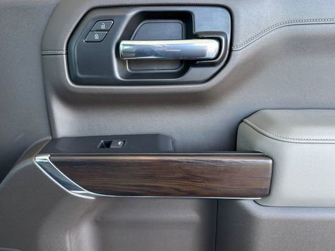 Used 2020 GMC Sierra 1500 SLT w/ SLT Premium Plus Package image 21