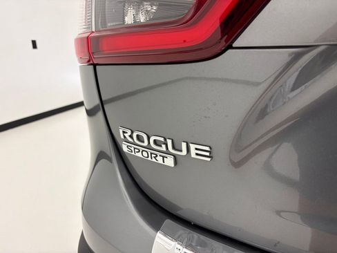 Used 2022 Nissan Rogue Sport SL AWD/4WD image 21