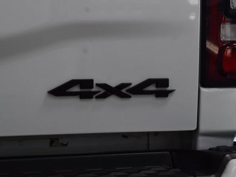 Used 2024 RAM 2500 Limited image 20