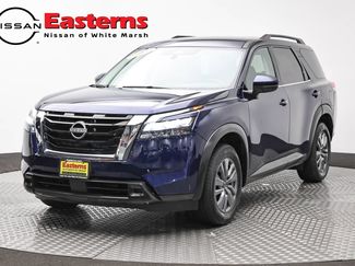 Used 2025 Nissan Pathfinder SV FWD video 1