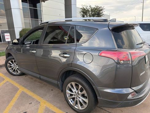 Used 2016 Toyota RAV4 Limited AWD/4WD image 2