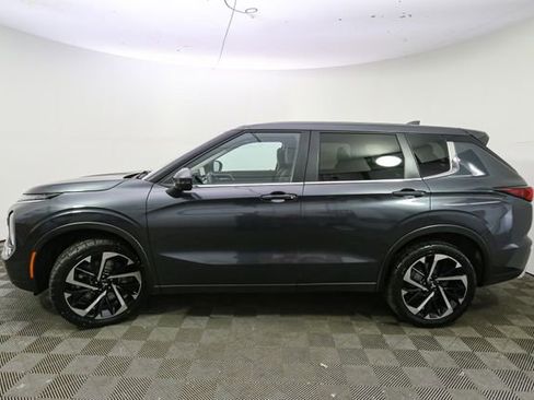 Used 2024 Mitsubishi Outlander SE AWD/4WD image 6