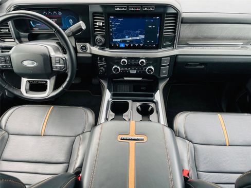 Used 2023 Ford F350 Platinum image 30