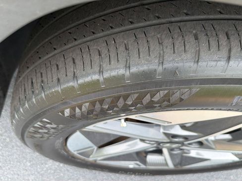 Used 2025 Hyundai Tucson SEL FWD image 41