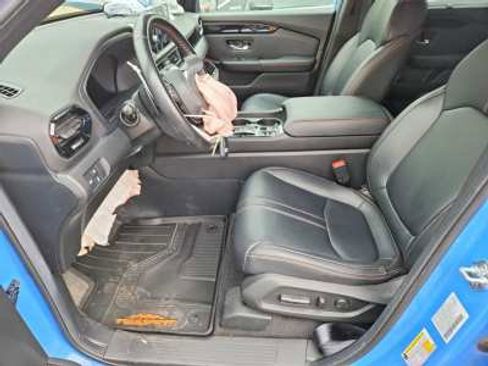 Used 2025 Honda Pilot TrailSport image 6