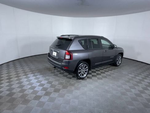 Used 2014 Jeep Compass Limited w/ Trailer Tow Prep Group image 8